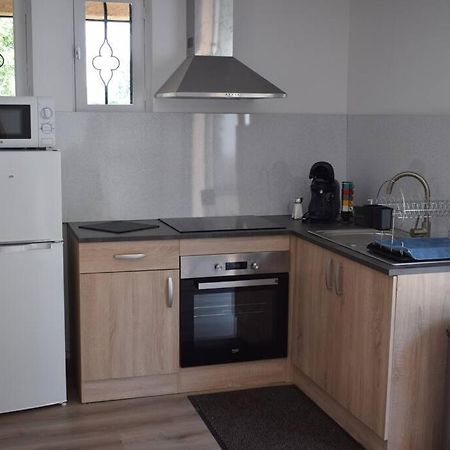 Appartement Neuf Et Independant Dans Rez-De-Villa Валлорис Экстерьер фото